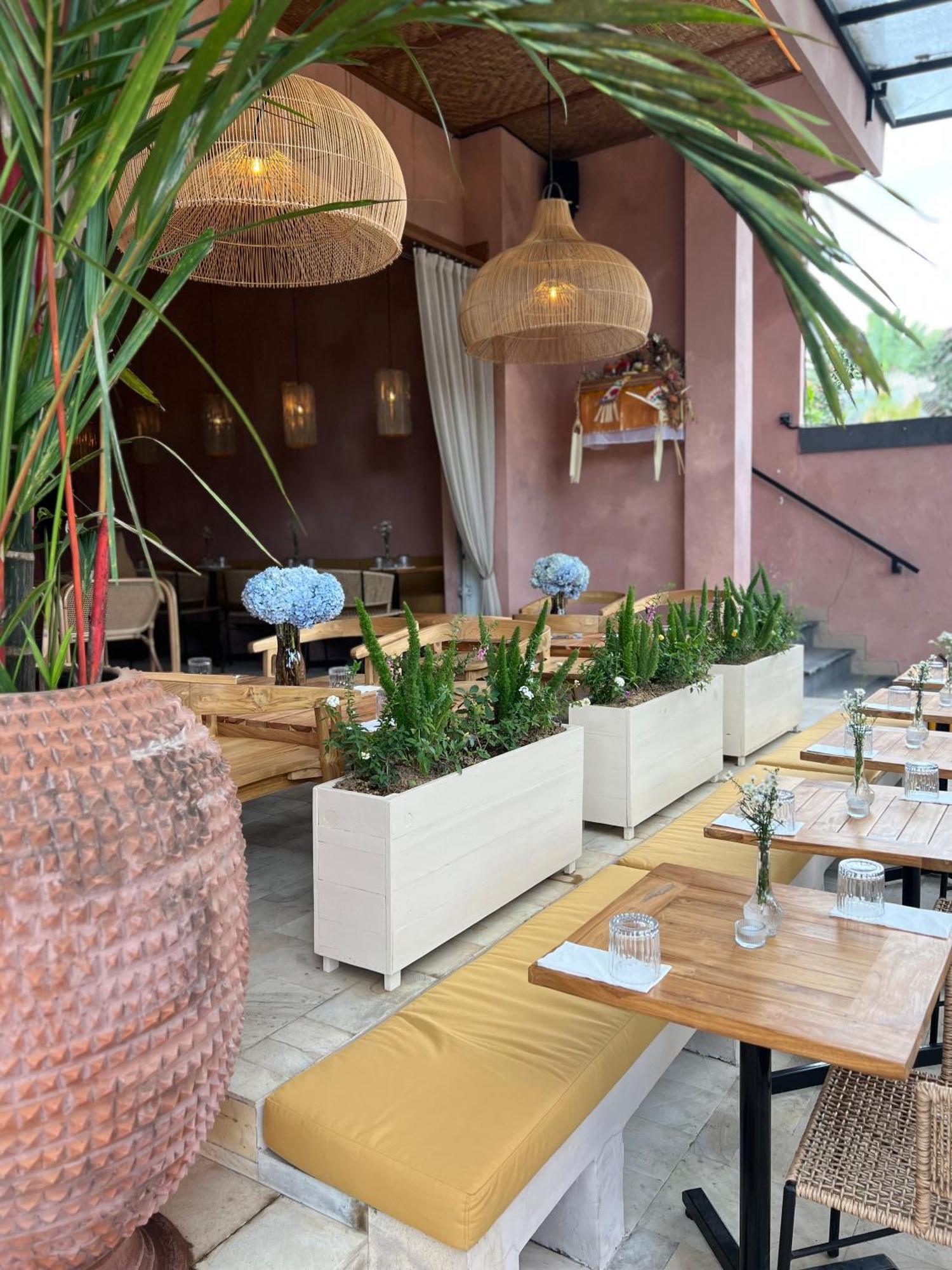 Grass Terrace Homestay Canggu Exterior foto